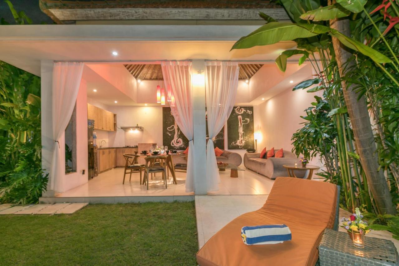 Villa Briana Seminyak By Villas R Us Dış mekan fotoğraf