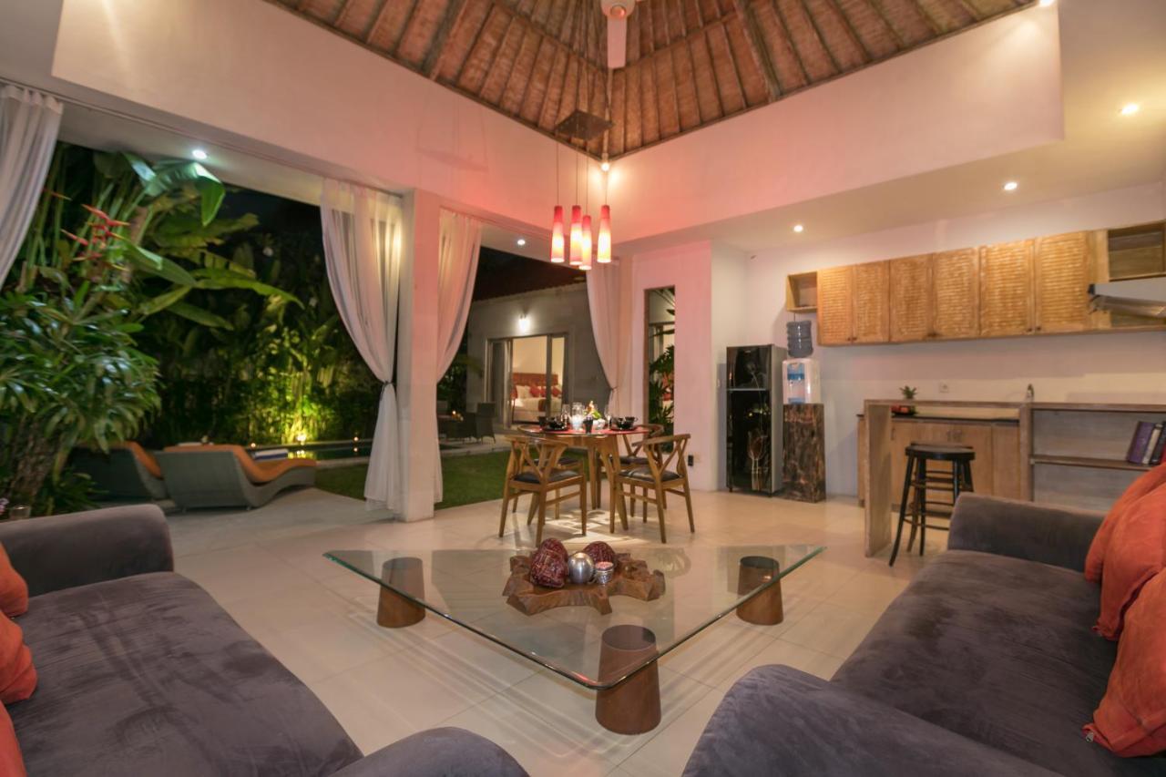 Villa Briana Seminyak By Villas R Us Dış mekan fotoğraf