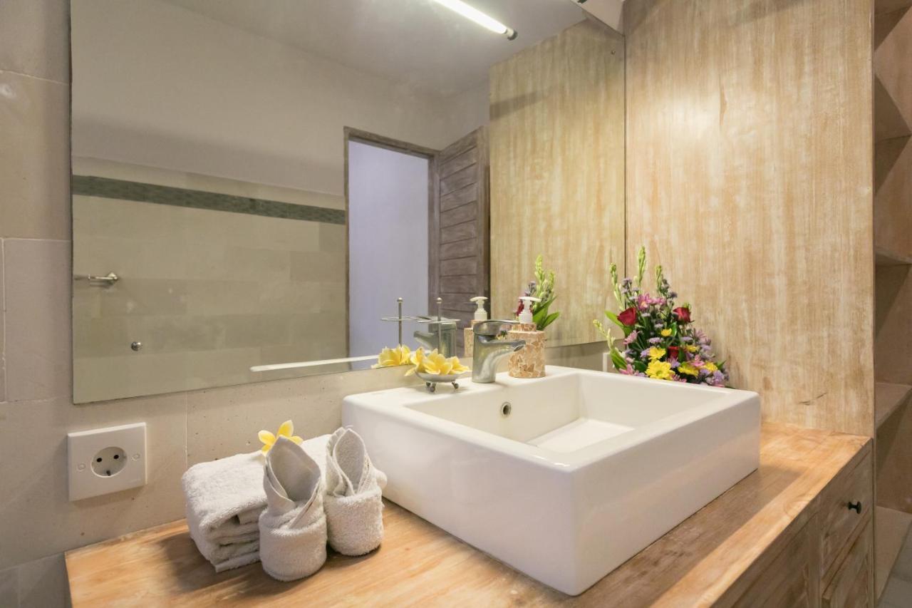 Villa Briana Seminyak By Villas R Us Dış mekan fotoğraf