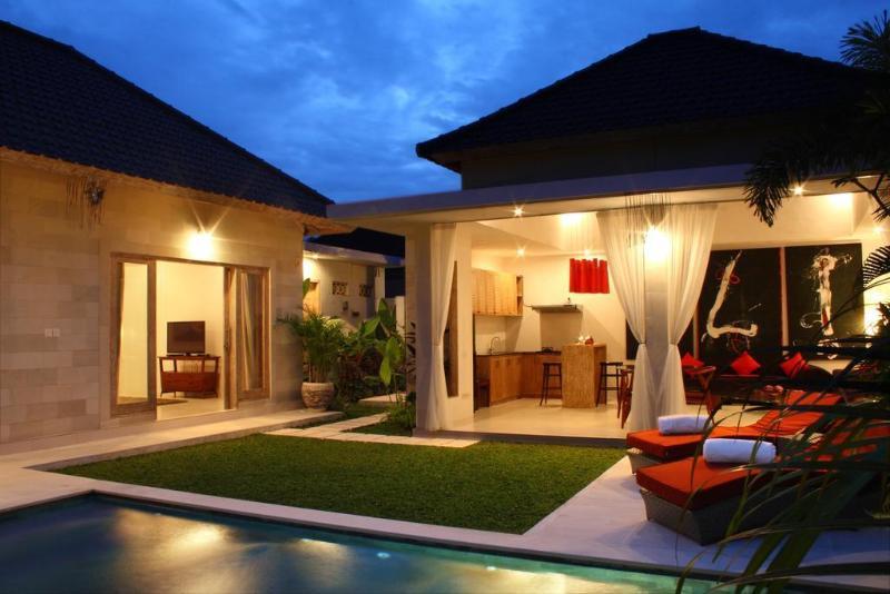 Villa Briana Seminyak By Villas R Us Dış mekan fotoğraf