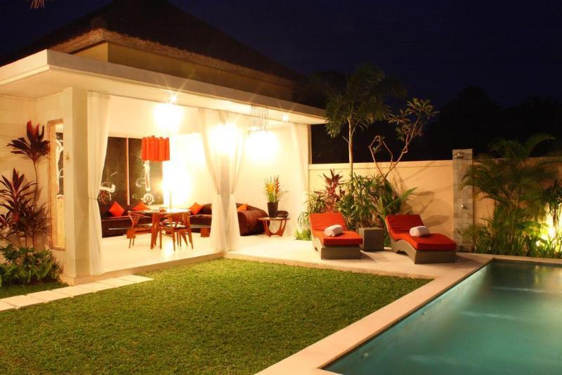 Villa Briana Seminyak By Villas R Us Dış mekan fotoğraf